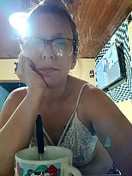 Snapshot of cari75 chatting on January 16, 6:50 am cari75 online show from January 16, 6:50 am