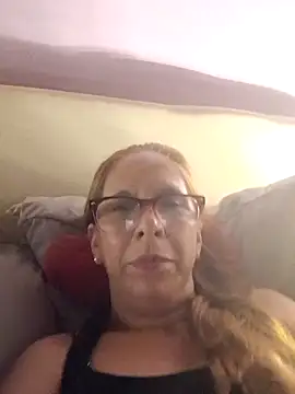 Snapshot of cari75 chatting on February 19, 2:41 am cari75 online show from February 19, 2:41 am