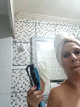 Snapshot of cari75 chatting on February 11, 9:36 pm cari75 online show from February 11, 9:36 pm