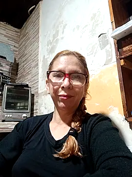 cari75 online show from April 7, 7:15 pm