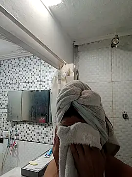 cari75 online show from March 19, 6:30 pm