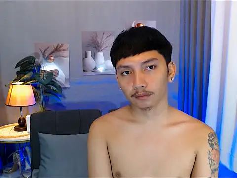 dylan hardfucker online show from April 13, 3:32 am