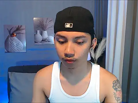 dylan hardfucker online show from March 7, 1:34 am