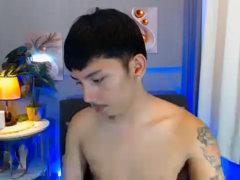 dylan hardfucker online show from April 11, 2:08 am