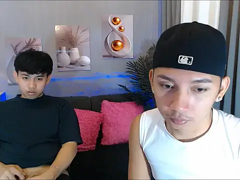 dylan hardfucker online show from February 15, 2:23 am