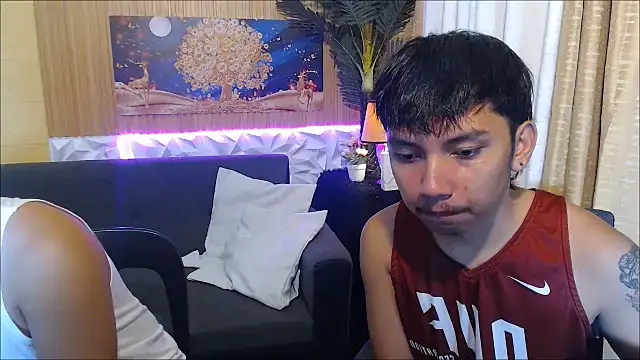 dylan hardfucker online show from January 18, 5:27 pm