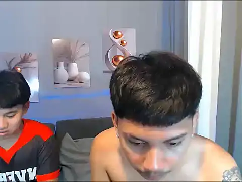 dylan hardfucker online show from March 21, 3:30 am