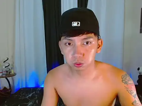 dylan hardfucker online show from July 10, 7:58 pm