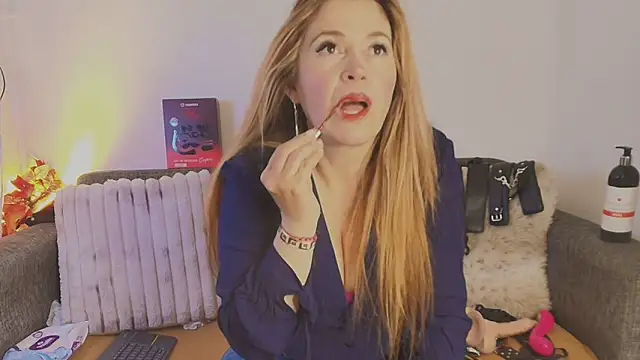 Laura hotmilf online show from April 2, 1:18 pm