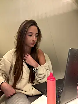 Snapshot of SweetNovaa chatting on December 14, 11:54 pm SweetNovaa online show from December 14, 11:54 pm