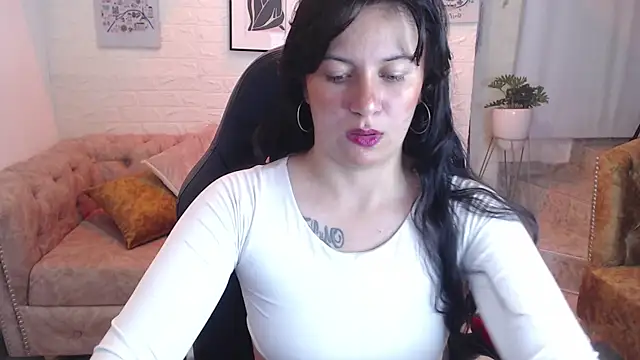 amanda rousee online show from February 10, 3:16 am