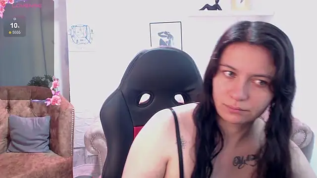 amanda rousee online show from February 27, 3:51 am