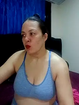 sandygomez online show from April 22, 5:47 am