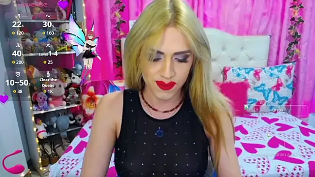 Snapshot of golden_girl01 chatting on October 5, 6:31 pm golden girl01 online show from October 5, 6:31 pm