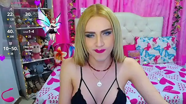 Snapshot of golden_girl01 chatting on October 2, 8:12 pm golden girl01 online show from October 2, 8:12 pm
