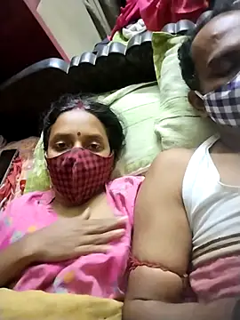 Mr-Mrs-couple online show from December 17, 7:08 pm