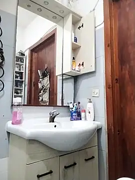 marcoboss online show from April 2, 11:33 pm