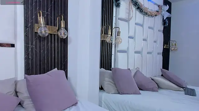 cata flame online show from December 20, 1:58 pm