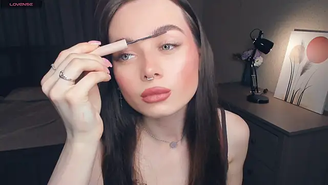 YvonneRobes online show from March 12, 7:18 pm