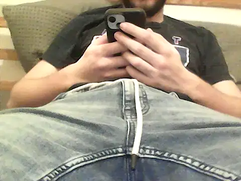 Snapshot of antoinestrip57 chatting on December 16, 8:46 pm antoinestrip57 online show from December 16, 8:46 pm