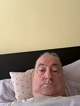 csikar online show from April 14, 6:51 am