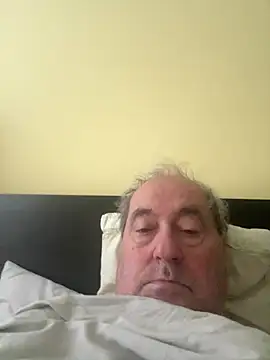 Snapshot of csikar chatting on June 24, 4:33 am csikar online show from June 24, 4:33 am