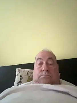 csikar online show from April 8, 4:58 am