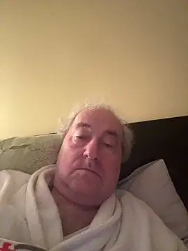 csikar online show from February 19, 5:48 am