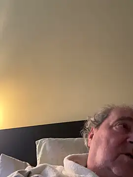 csikar online show from March 5, 5:48 am