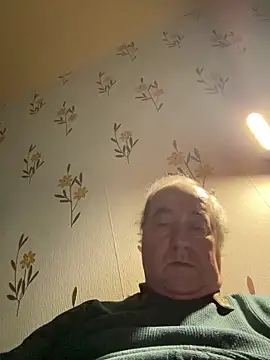 csikar online show from March 11, 6:35 pm