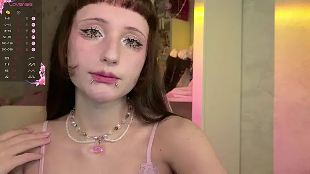 MiraJades online show from March 29, 10:33 pm