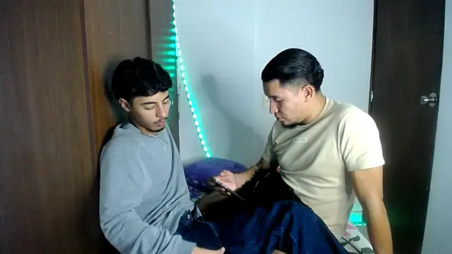 top jax1 online show from January 11, 4:52 am