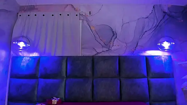 Victoria01  online show from March 13, 3:11 am