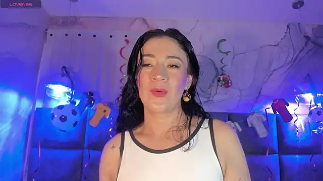 Victoria01  online show from July 4, 3:13 am