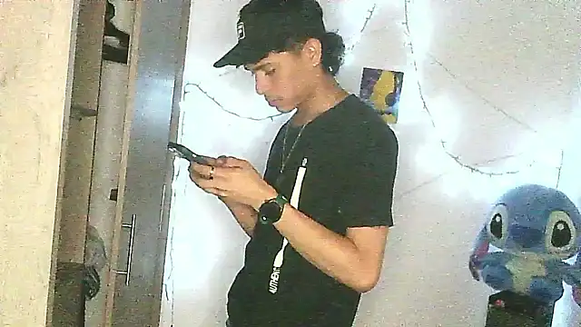 Snapshot of Glen_connor_11 chatting on January 15, 2:59 am Glen connor 11 online show from January 15, 2:59 am