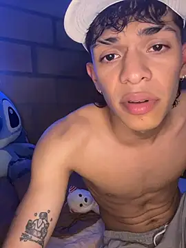 Snapshot of Glen_connor_11 chatting on March 12, 5:28 pm Glen connor 11 online show from March 12, 5:28 pm