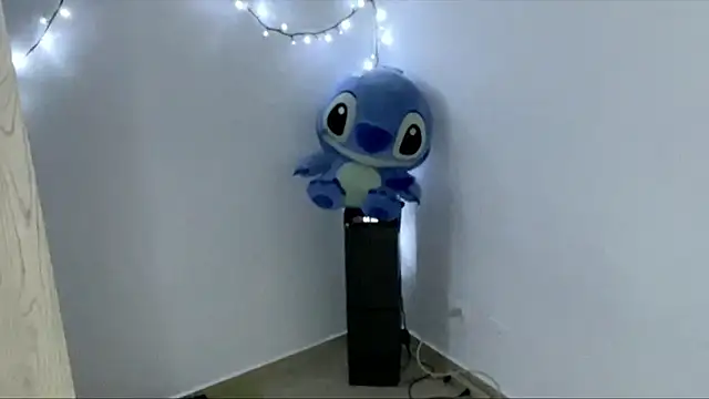 Snapshot of Glen_connor_11 chatting on January 18, 2:15 am Glen connor 11 online show from January 18, 2:15 am