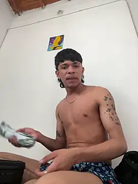 Snapshot of Glen_connor_11 chatting on February 9, 5:00 pm Glen connor 11 online show from February 9, 5:00 pm