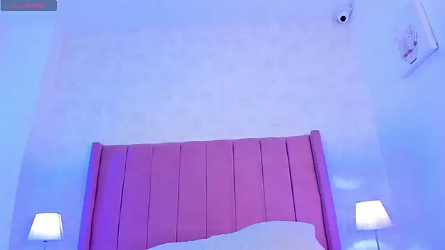 Yuliana-ambell online show from March 14, 8:04 pm