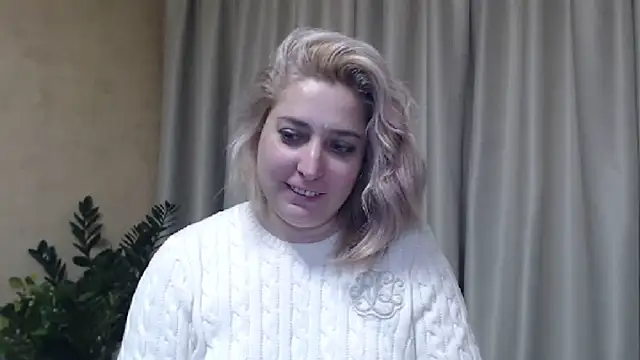 sweetpussy13 online show from February 9, 9:47 am