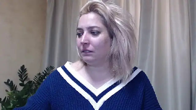 sweetpussy13 online show from February 16, 6:54 am