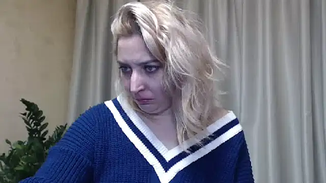 sweetpussy13 online show from February 27, 10:11 am