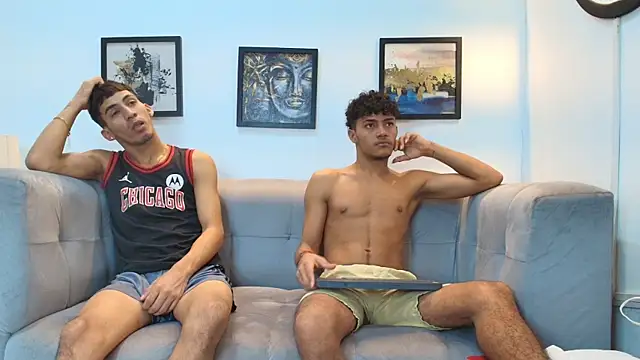 Snapshot of DIAMOND_BLACKS chatting on February 11, 7:30 am DIAMOND BLACKS online show from February 11, 7:30 am