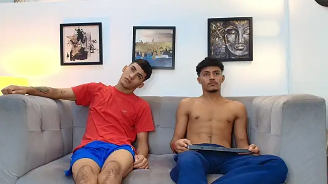 DIAMOND BLACKS online show from March 4, 7:38 am