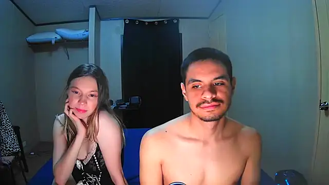 Snapshot of Hentasuality chatting on December 20, 4:59 am Hentasuality online show from December 20, 4:59 am