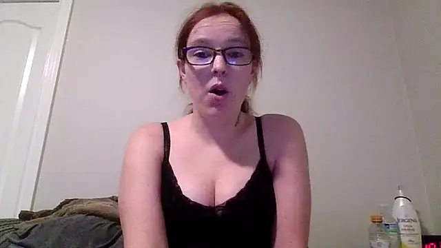 redremmi online show from February 19, 11:23 pm