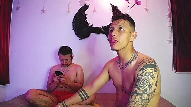 Noha and Iam online show from April 16, 12:28 pm