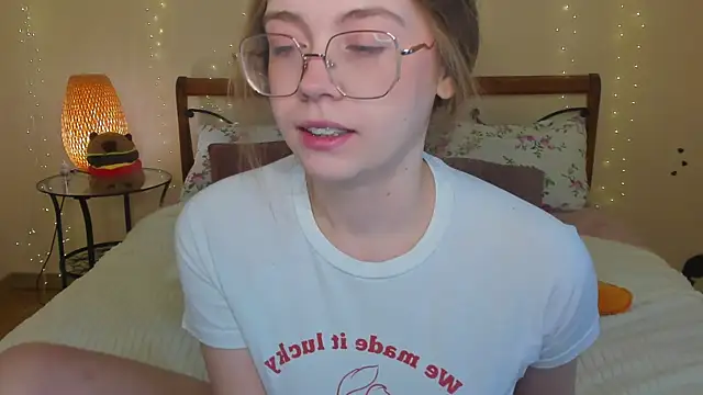miya soft online show from May 19, 1:56 am