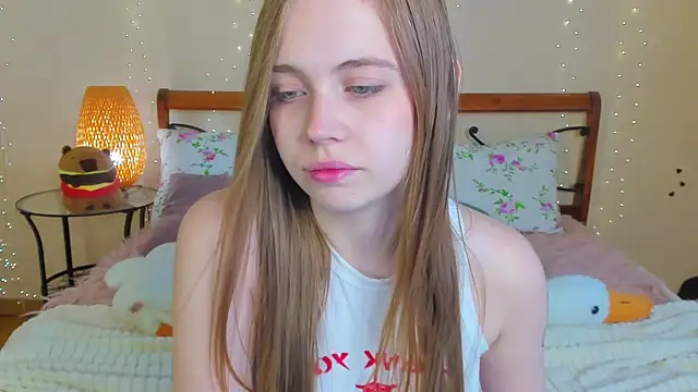 Snapshot of miya_soft chatting on June 25, 1:36 am miya soft online show from June 25, 1:36 am