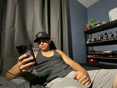 Playboy-Ever online show from May 22, 5:38 am
